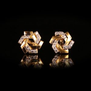 21 KT Shiny Zircon Studded Gold Tops JULYW12TT-068